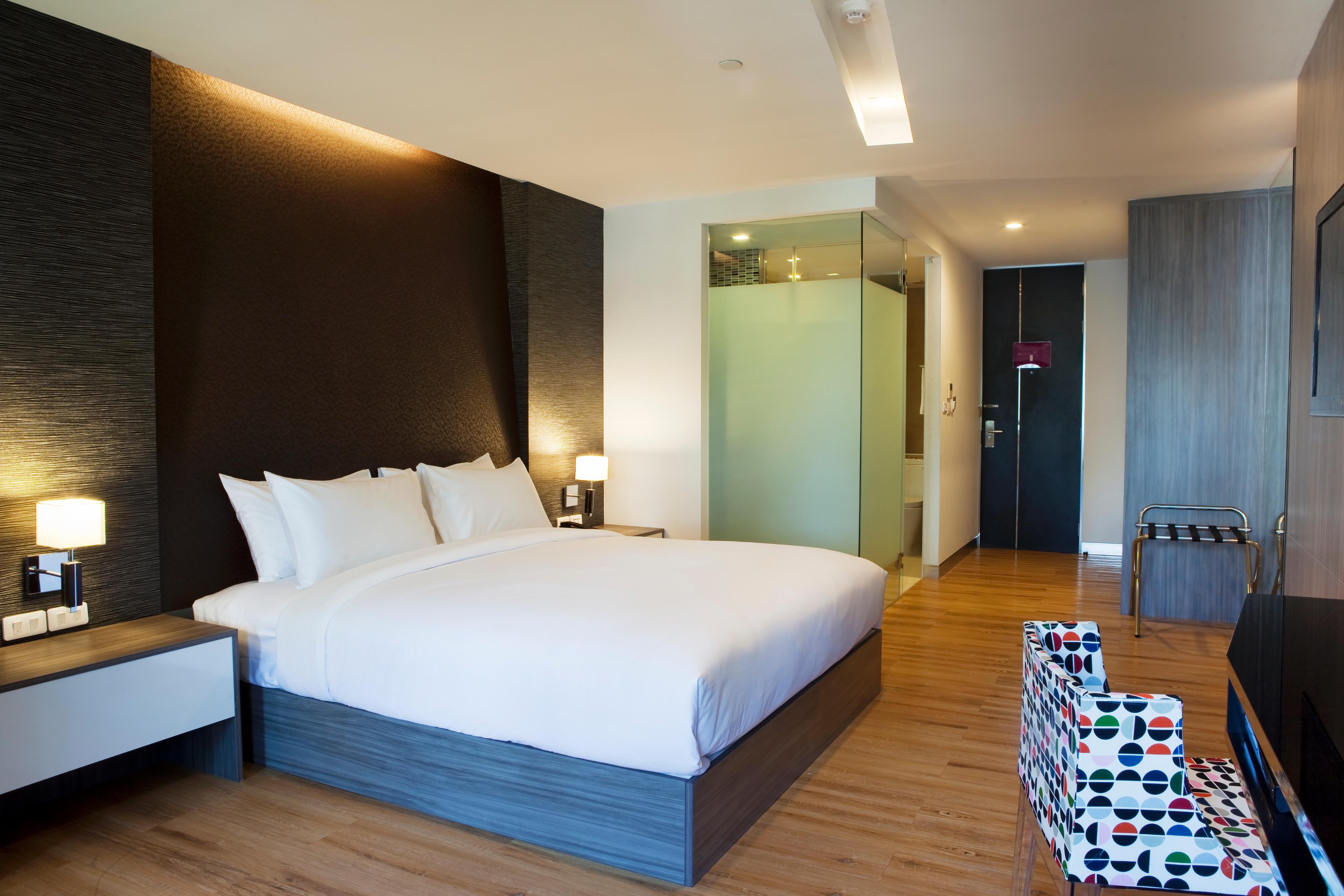 Trinity Silom Hotel Bangkok Exterior foto