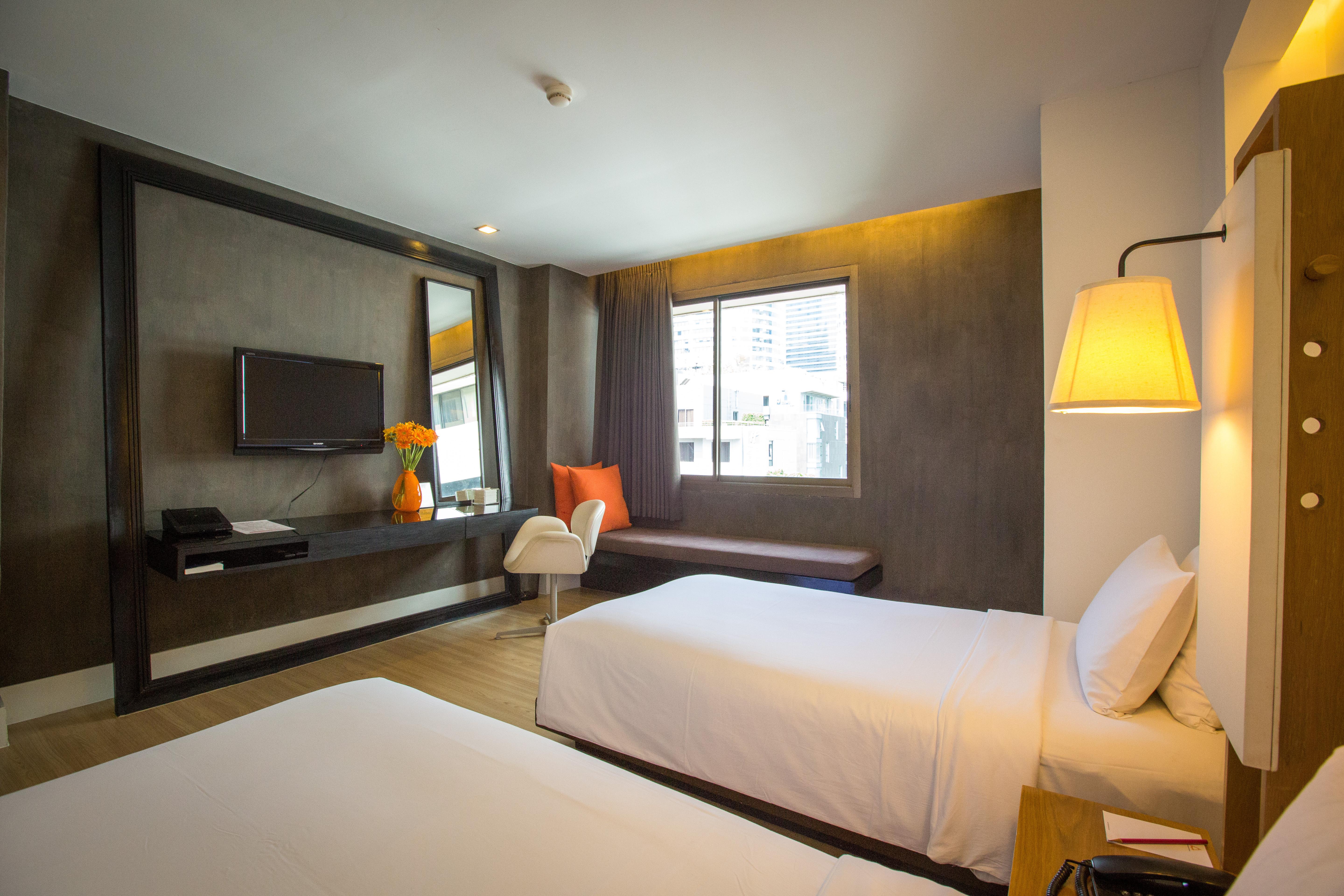 Trinity Silom Hotel Bangkok Exterior foto