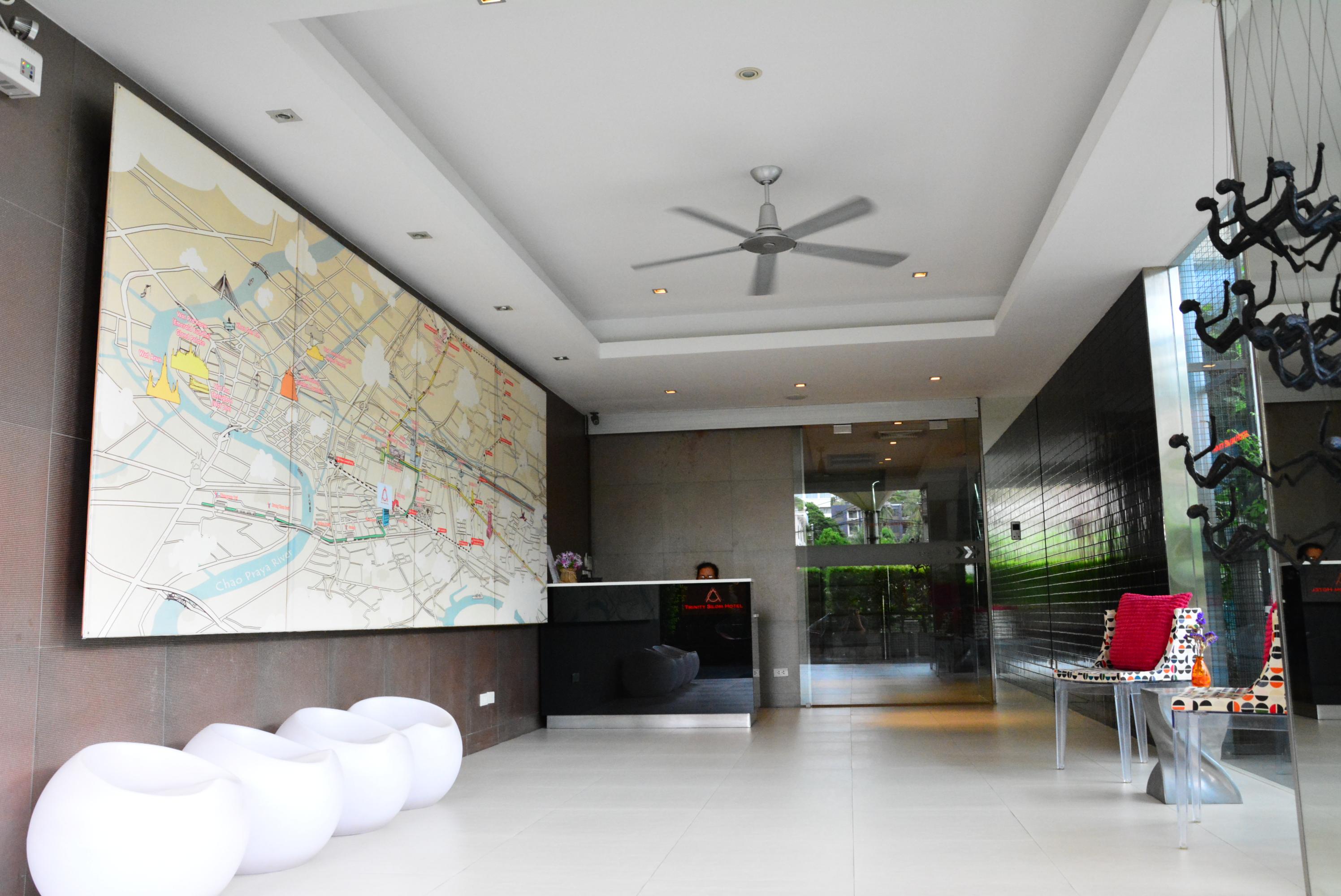 Trinity Silom Hotel Bangkok Exterior foto